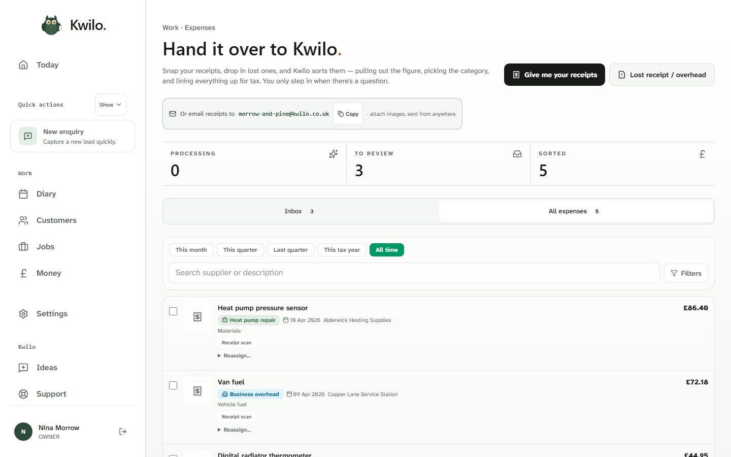 Kwilo expenses view showing three items to review, five sorted costs and expense details including supplier, date, category and amount